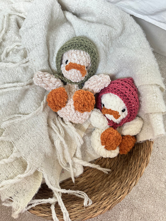 Crochet duck- white one available with bonnet