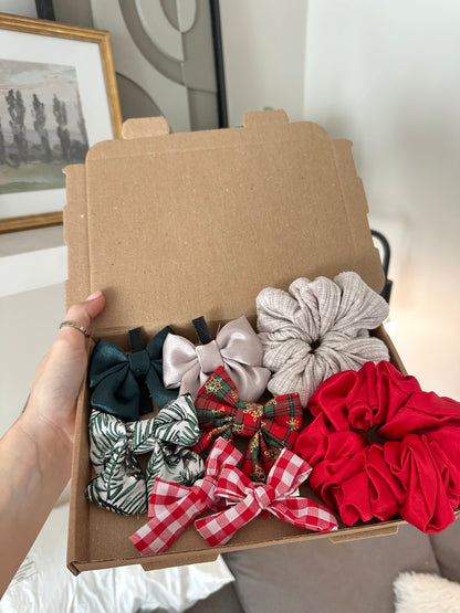 Christmas - pet sailer bow